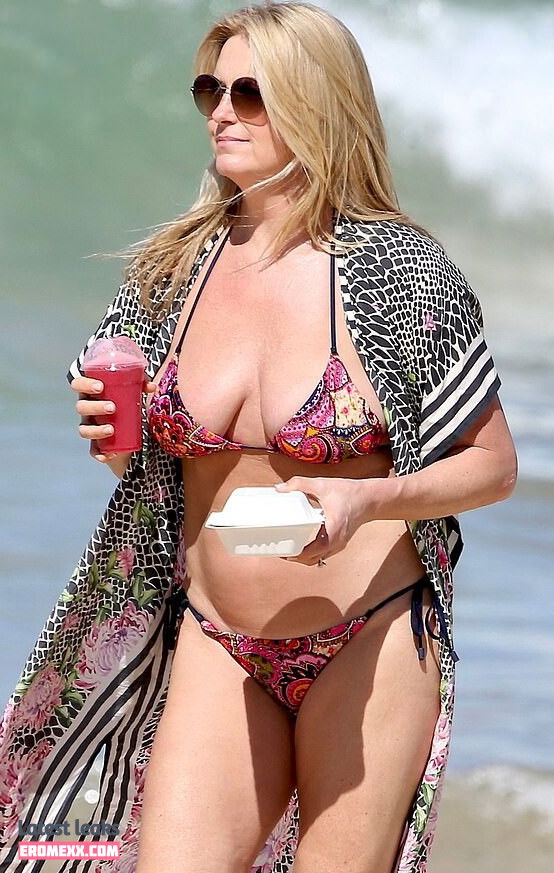 Latest Leaks Penny Lancaster Nude #144 - Fapello