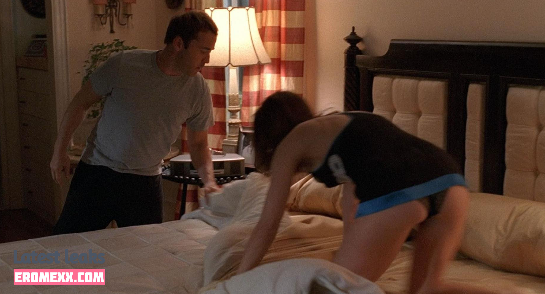 Latest Leaks Perrey Reeves Nude #26 - Fapello