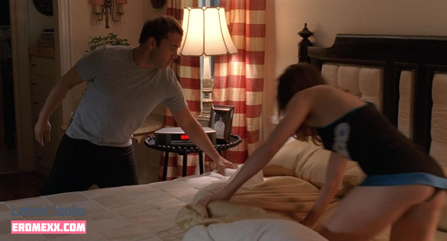 Latest Leaks Perrey Reeves Nude #32 - Fapello