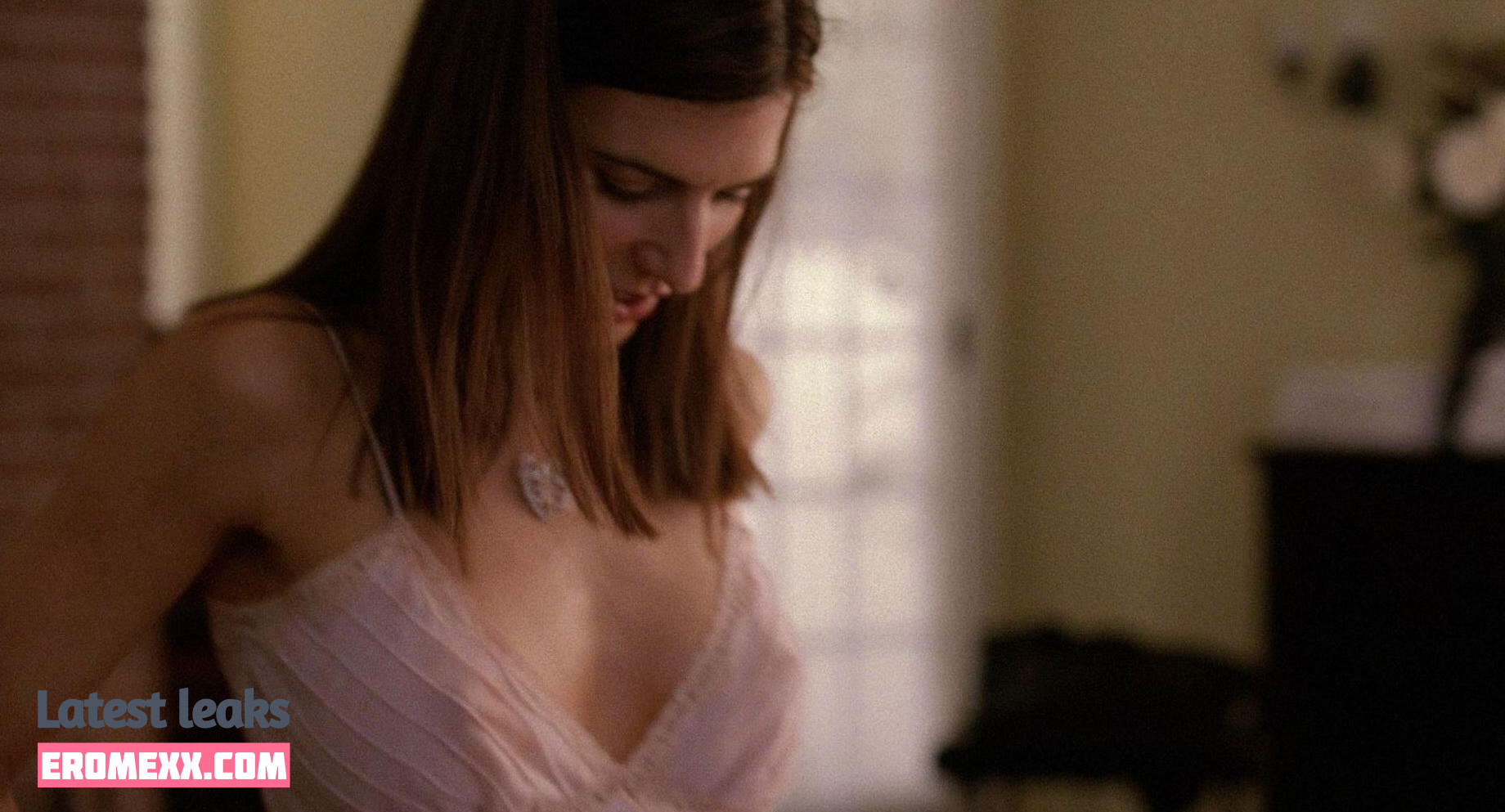 Latest Leaks Perrey Reeves Nude #40 - Fapello