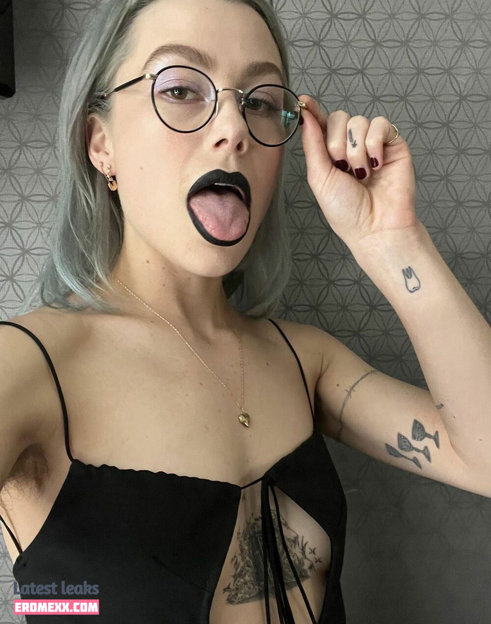 Latest Leaks Phoebe Bridgers Nude #36 - Fapello