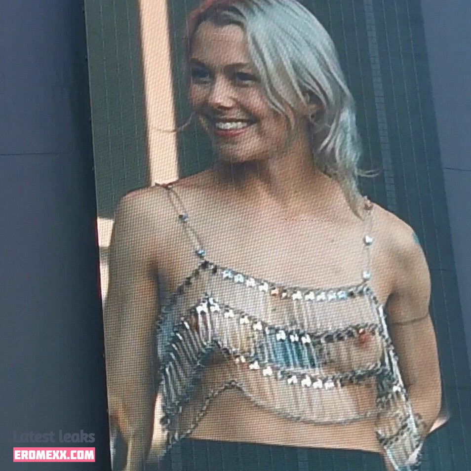 Latest Leaks Phoebe Bridgers Nude #39 - Fapello