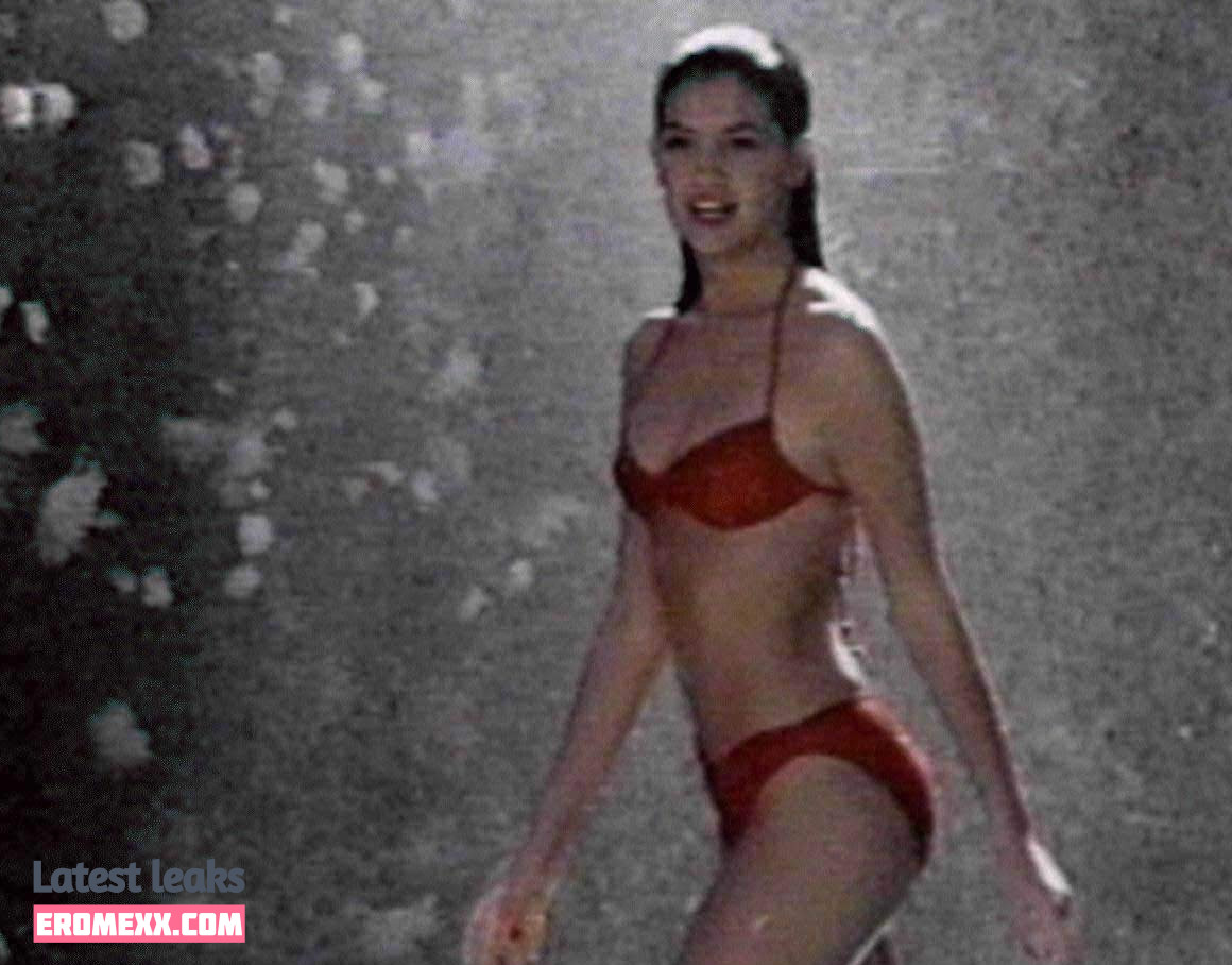 Latest Leaks Phoebe Cates Nude #25 - Fapello