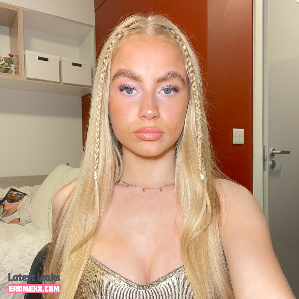 Latest Leaks Phoebe Whitehouse Nude #4 - Fapello