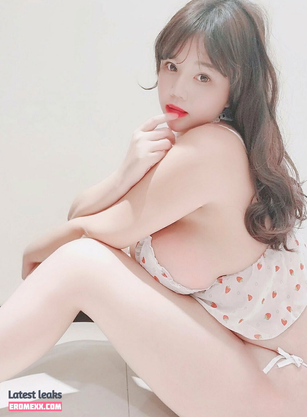 Latest Leaks Picweiwei Nude #19 - Erome