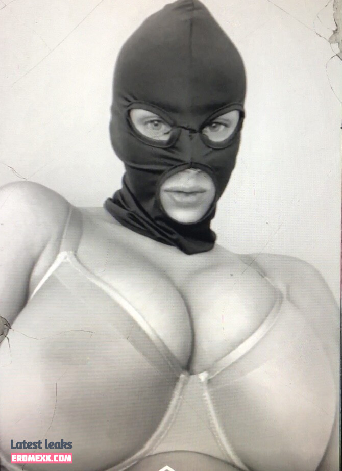 Latest Leaks Pinkcredit Nude #5 - Fapello