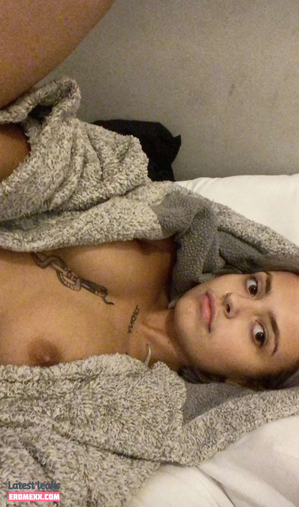 Latest Leaks Poppinmolly04 Nude #2 - Fapello