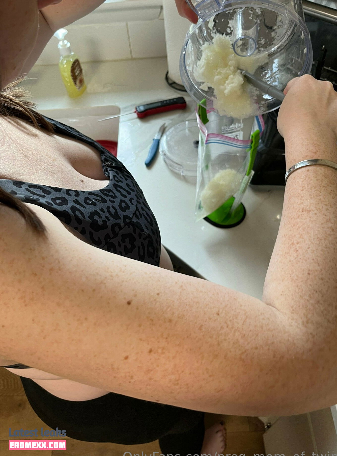 Latest Leaks preg_mom_of_twins Nude #2 - Erome