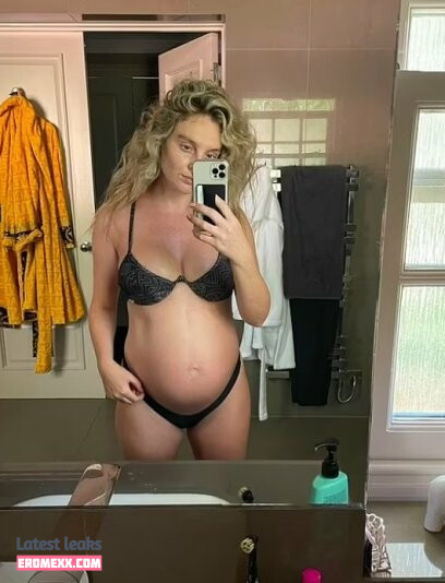 Latest Leaks Pregnant Celebs Nude #37 - Fapello