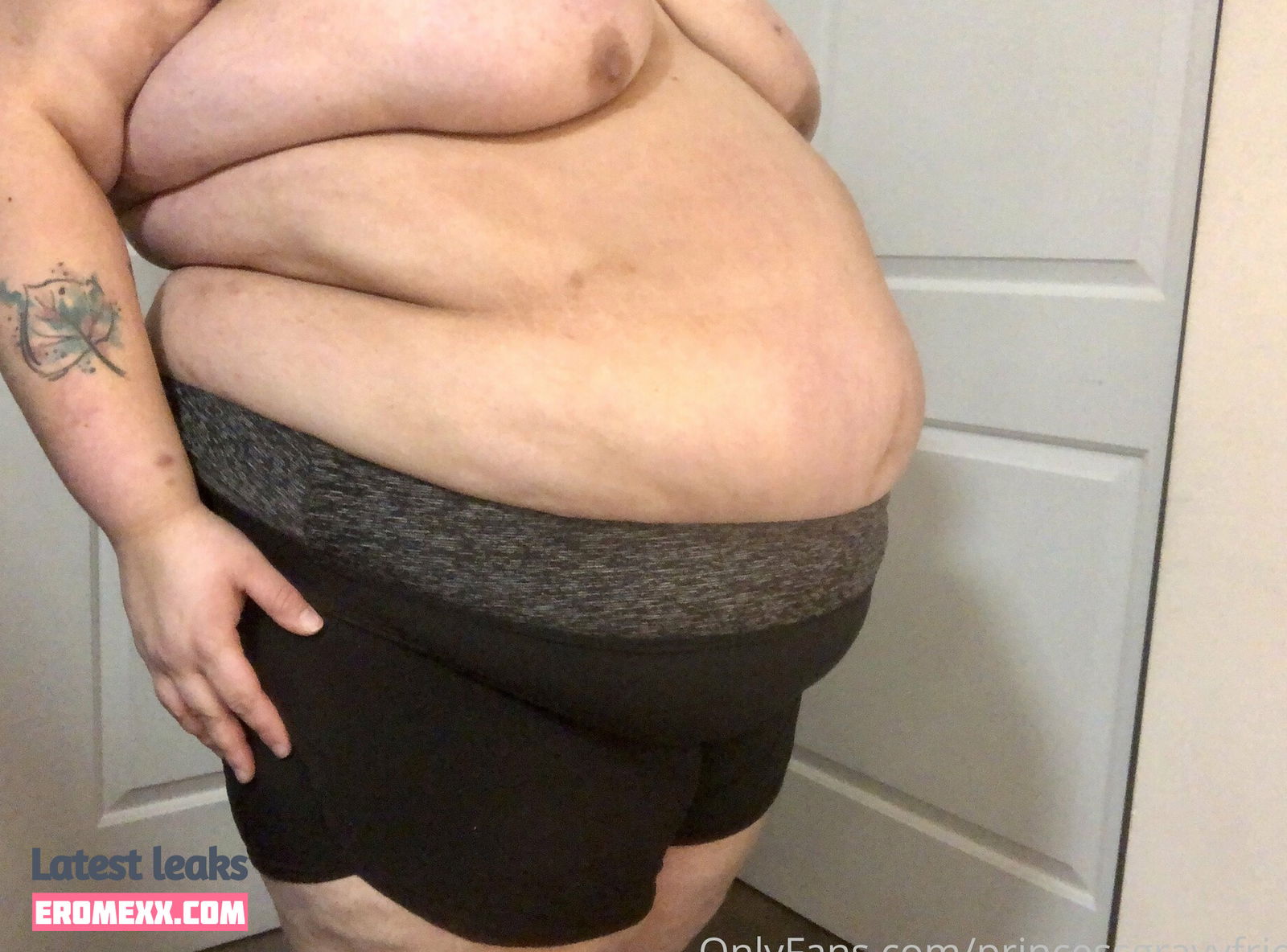Latest Leaks princessgravyfries Nude #19 - Fapello