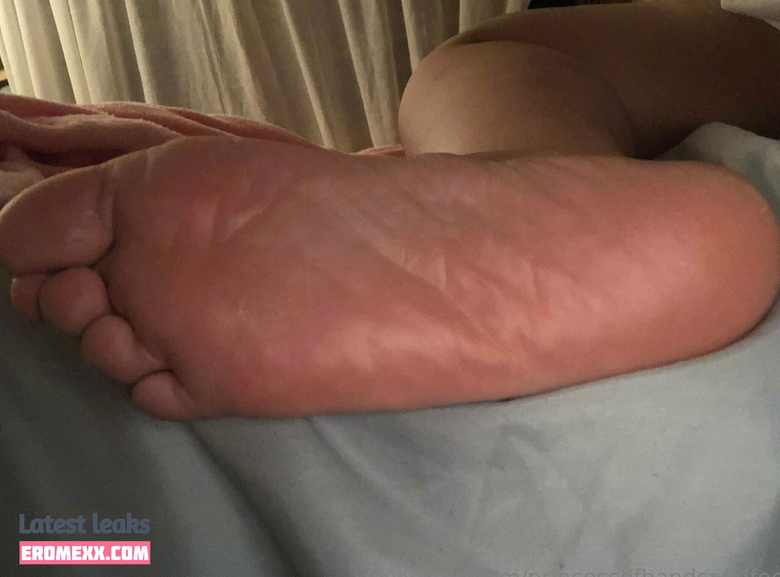 Latest Leaks princessofhandsandfeet Nude #30 - Fapello
