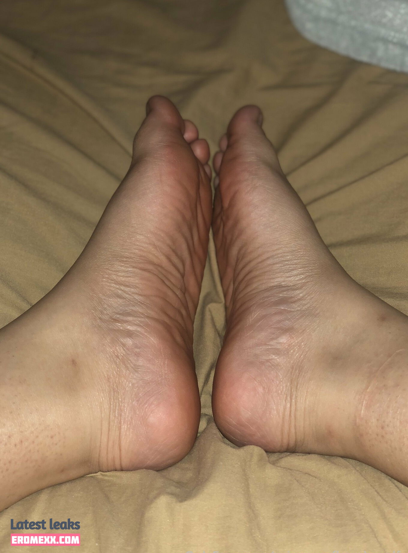 Latest Leaks princessofhandsandfeet Nude #6 - Fapello