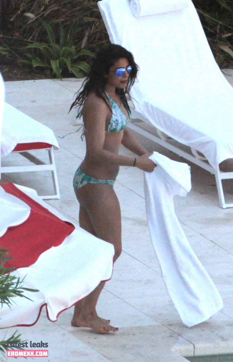 Latest Leaks Priyanka Chopra Nude #114 - Fapello