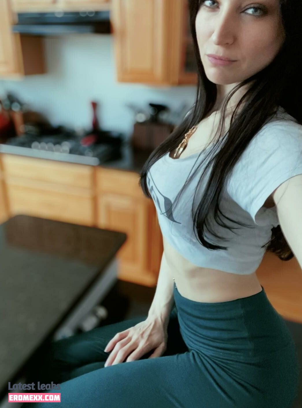 Latest Leaks Promises-And-Potions Nude #26 - Fapello
