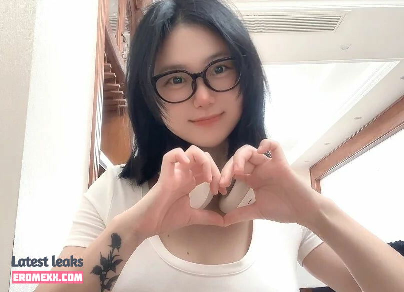 Latest Leaks QiaoniuTT Nude #2797 - Fapello