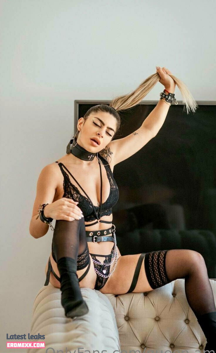 Latest Leaks queen.amy Nude #98 - Fapello