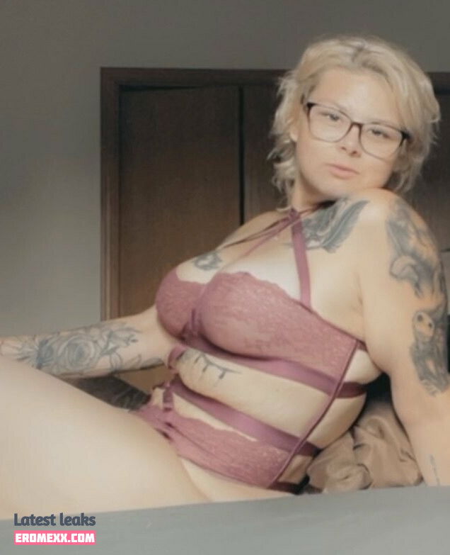Latest Leaks queenbeeautiful2021 Nude #33 - Fapello