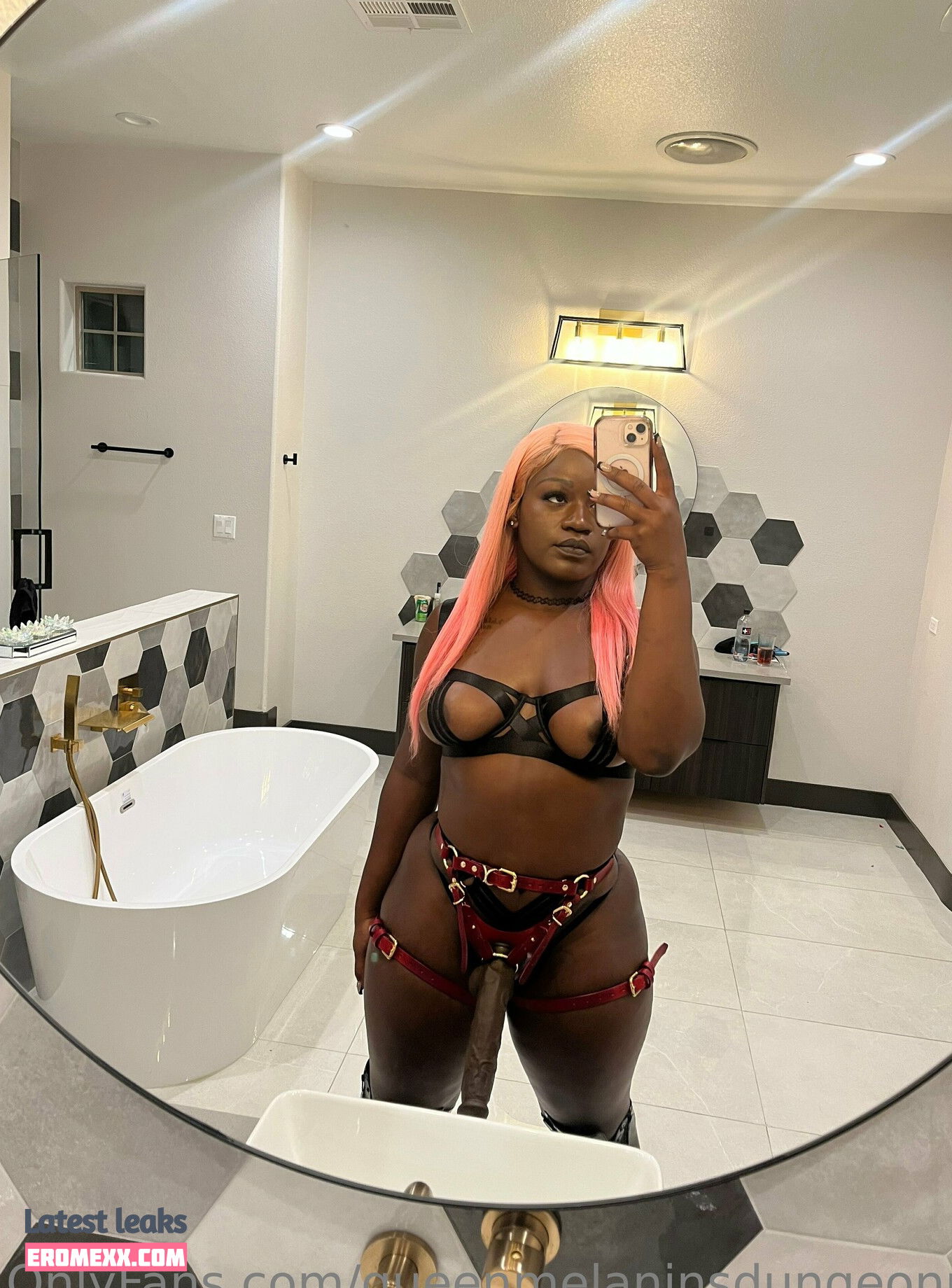 Latest Leaks queenmelaninsdungeonn Nude #30 - Fapello