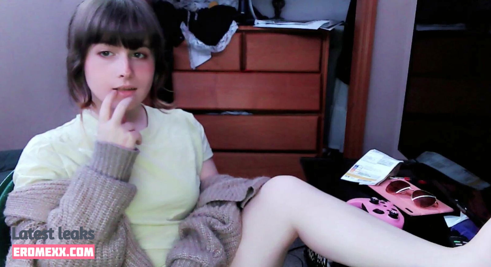 Latest Leaks raccoonwaifuwu Nude #3 - Fapello