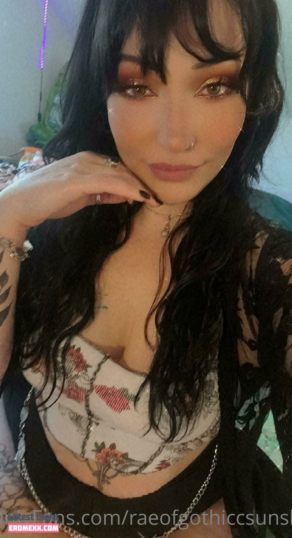 Latest Leaks raeofgothiccsunshine Nude #3 - Fapello