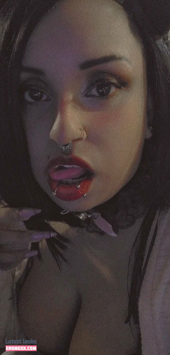 Latest Leaks raeraejiggles Nude #6 - Fapello