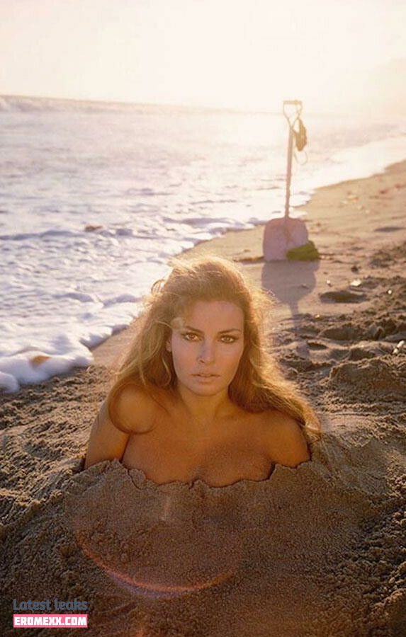 Latest Leaks Raquel Welch Nude #207 - Fapello