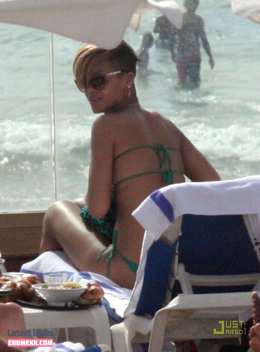 Latest Leaks Rihanna Nude #10579 - Erome