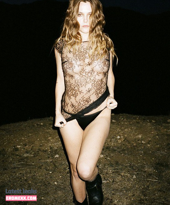 Latest Leaks Riley Keough Nude #12 - Fapello