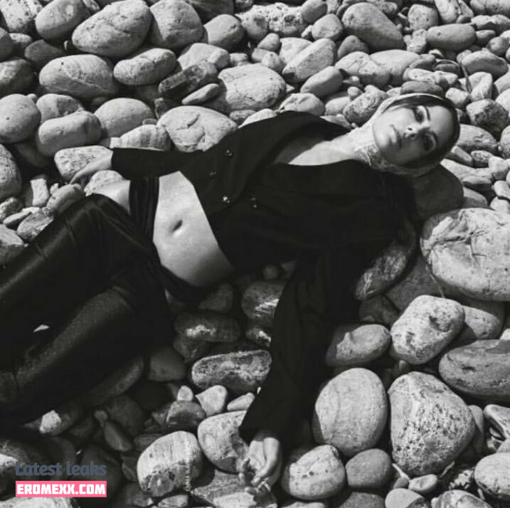 Latest Leaks Riley Keough Nude #479 - Fapello