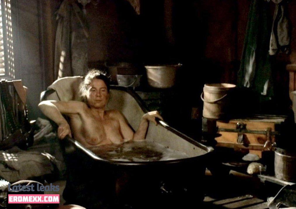 Latest Leaks Robin Weigert Nude #19 - Fapello