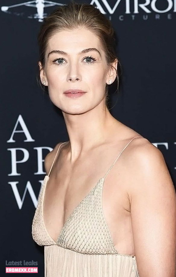 Latest Leaks Rosamund Pike Nude #352 - Erome