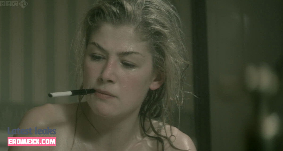 Latest Leaks Rosamund Pike Nude #457 - Erome
