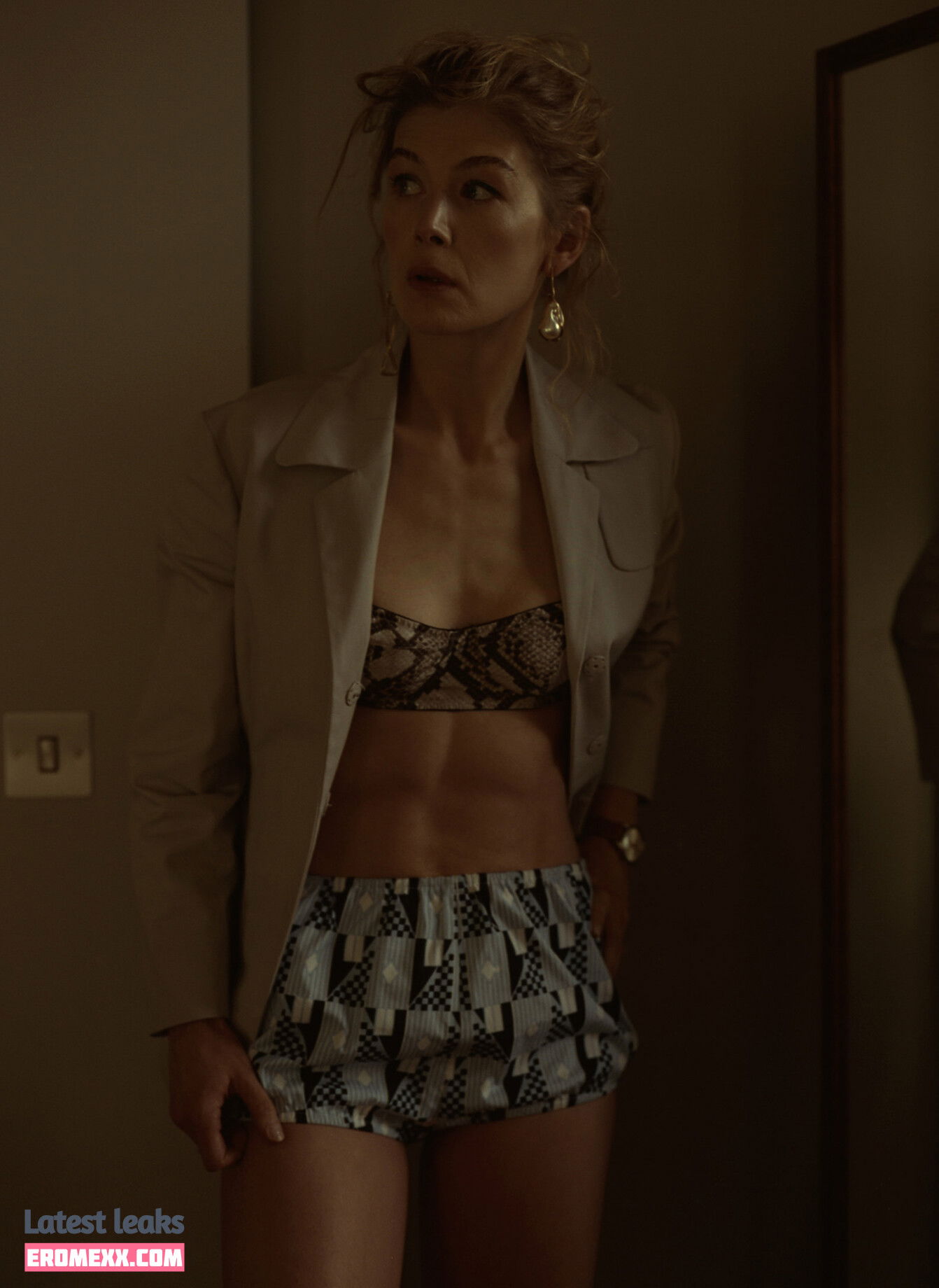 Latest Leaks Rosamund Pike Nude #469 - Erome