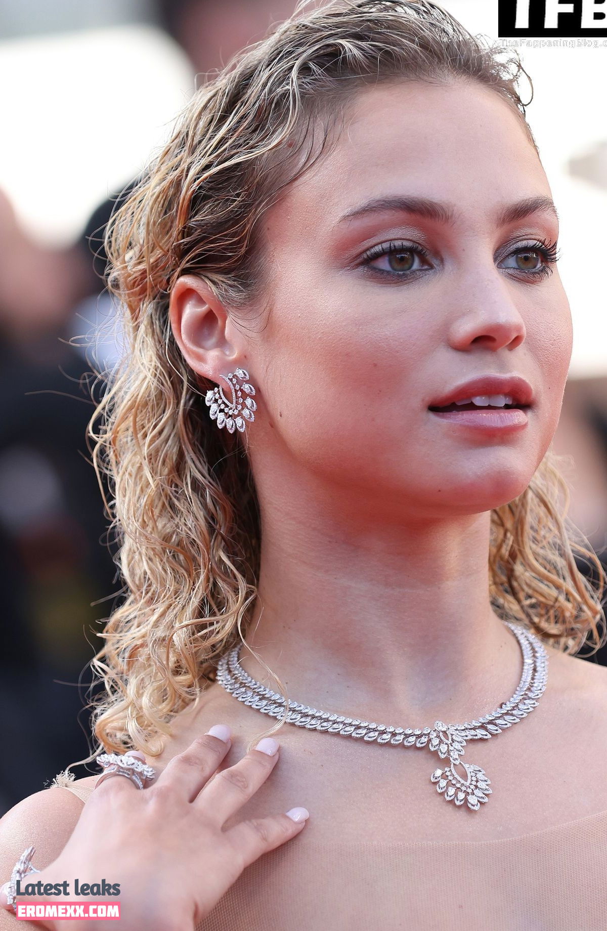 Latest Leaks Rose Bertram Nude #886 - Erome