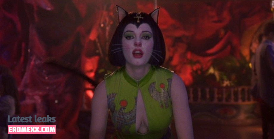 Latest Leaks Rose McGowan Nude #381 - Erome