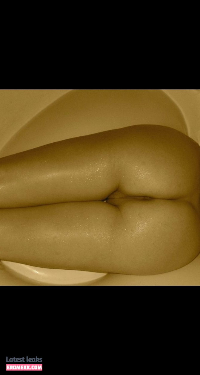 Latest Leaks Rose McGowan Nude #746 - Erome