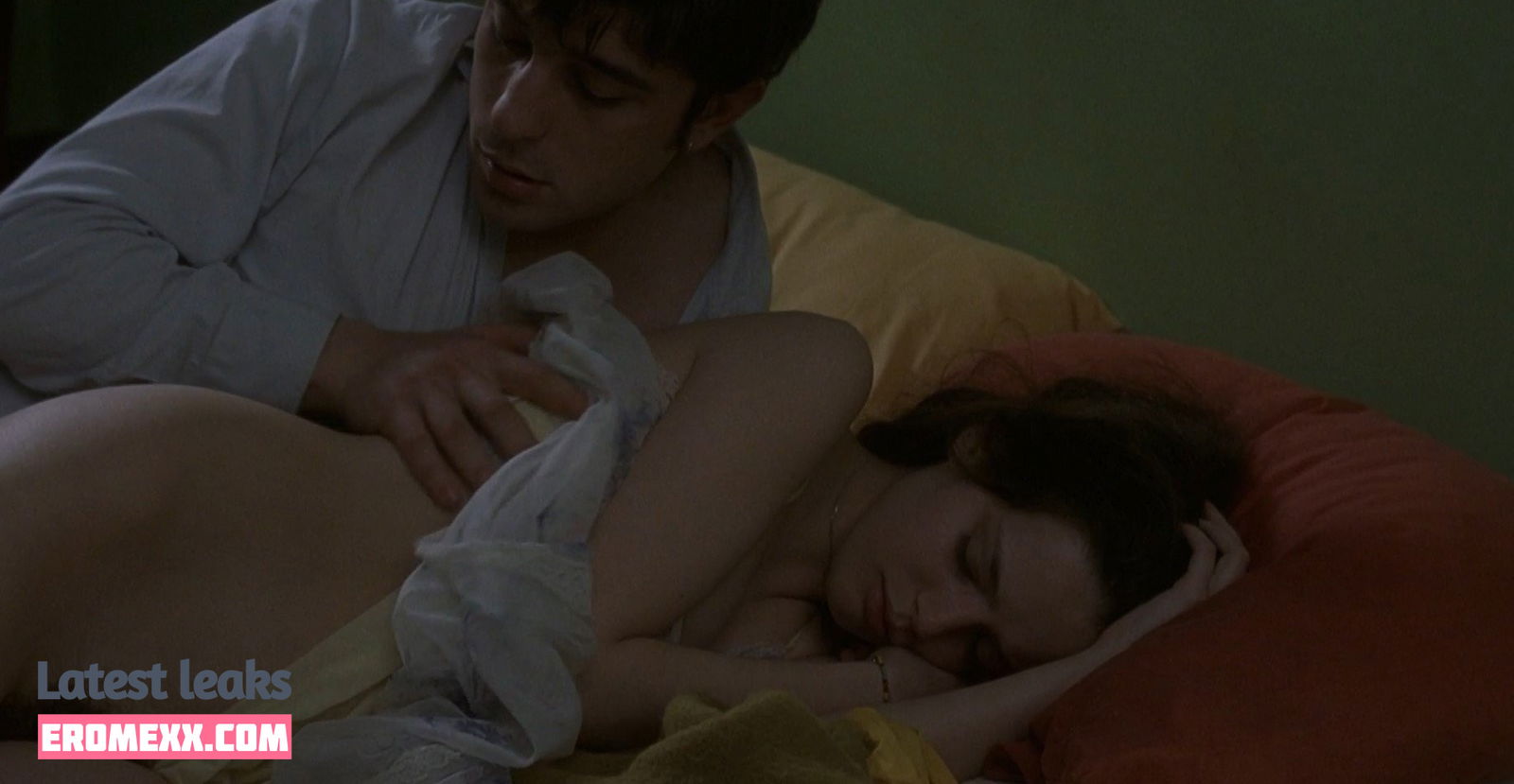 Latest Leaks Roxane Mesquida Nude #200 - Erome
