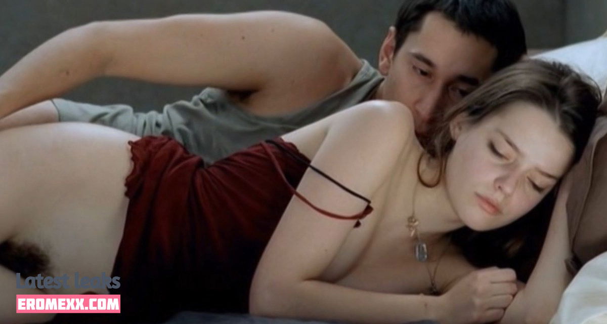Latest Leaks Roxane Mesquida Nude #208 - Erome