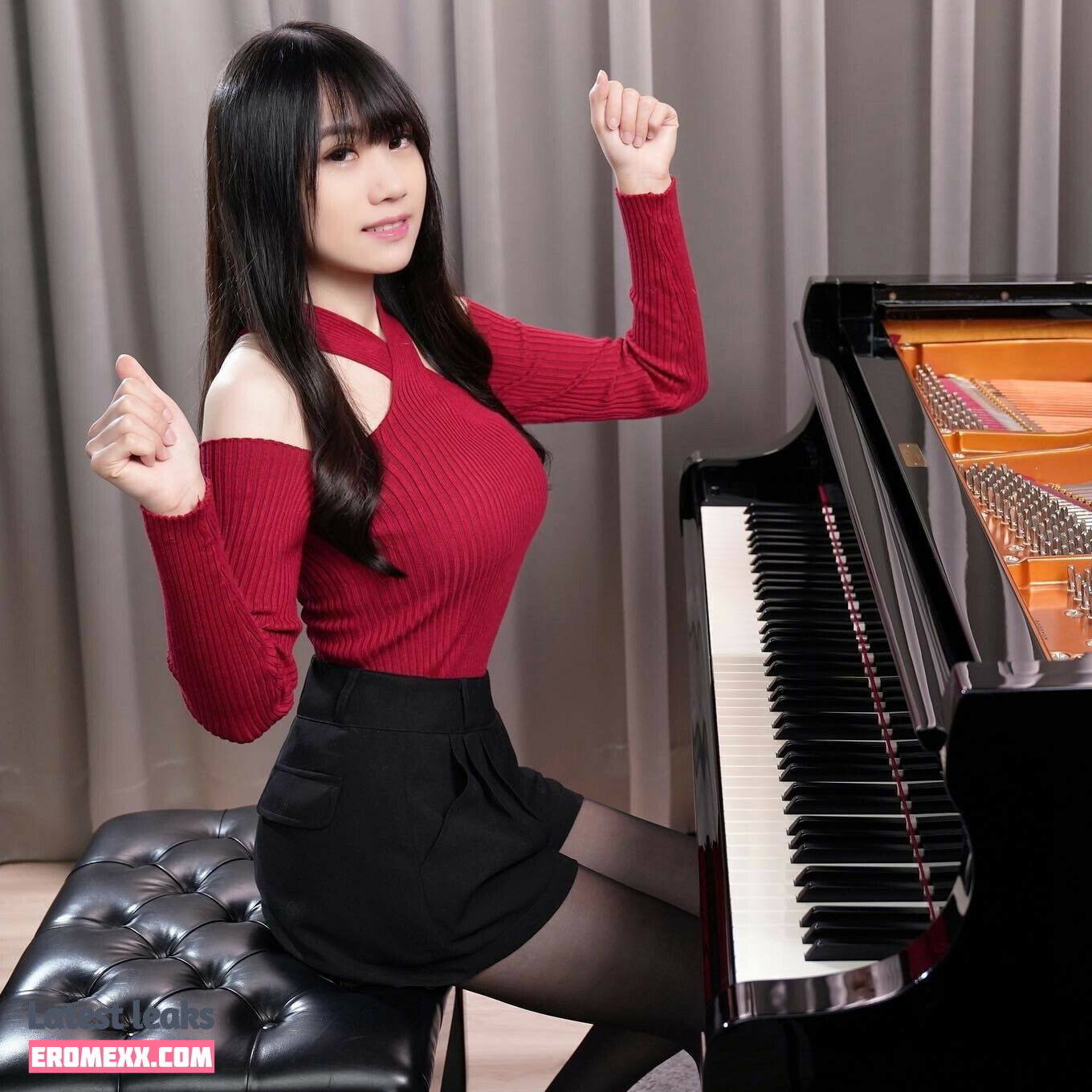 Latest Leaks Ru’s Piano Nude #5 - Erome