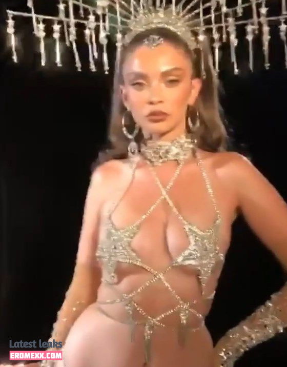Latest Leaks Sabrina Claudio Nude #59 - Fapello