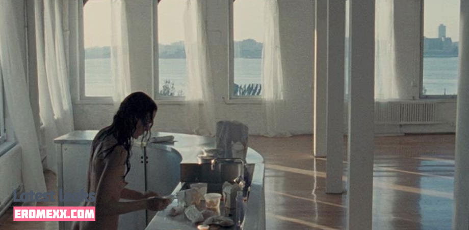 Latest Leaks Saffron Burrows Nude #38 - Erome