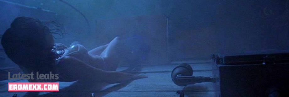 Latest Leaks Saffron Burrows Nude #7 - Erome