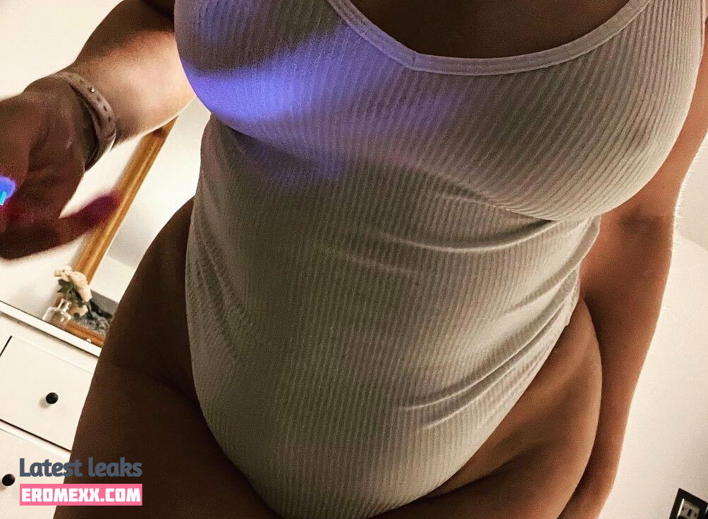 Latest Leaks Sam Emily Smith VIP Nude #7 - Fapello