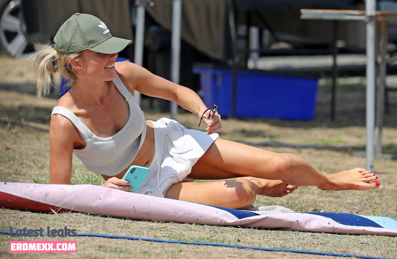 Latest Leaks Sam Frost Nude #28 - Fapello