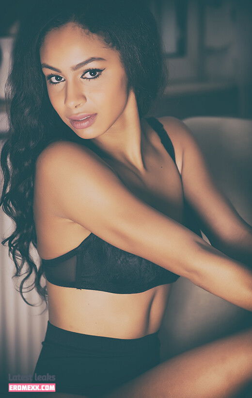 Latest Leaks Samira Oué Nude #17 - Fapello