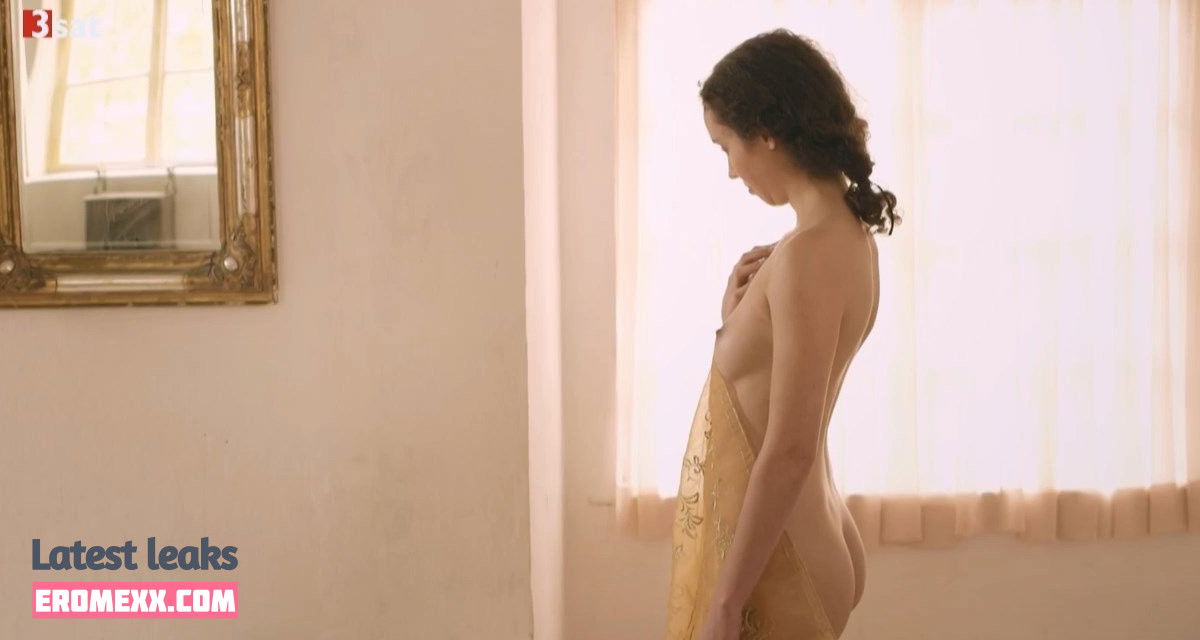 Latest Leaks Sarah Born Nude #5 - Fapello