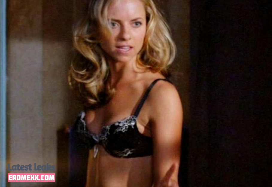 Latest Leaks Sarah Christine Smith Nude #4 - Fapello
