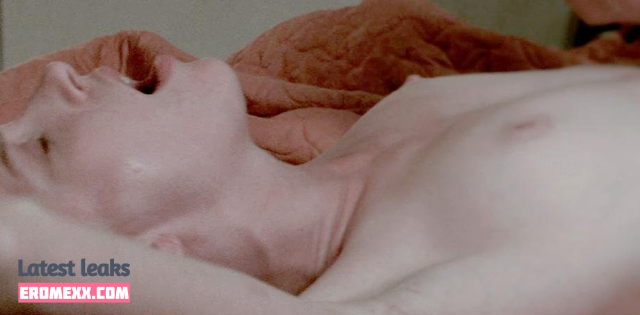 Latest Leaks Sarah Emmons Nude #2 - Fapello