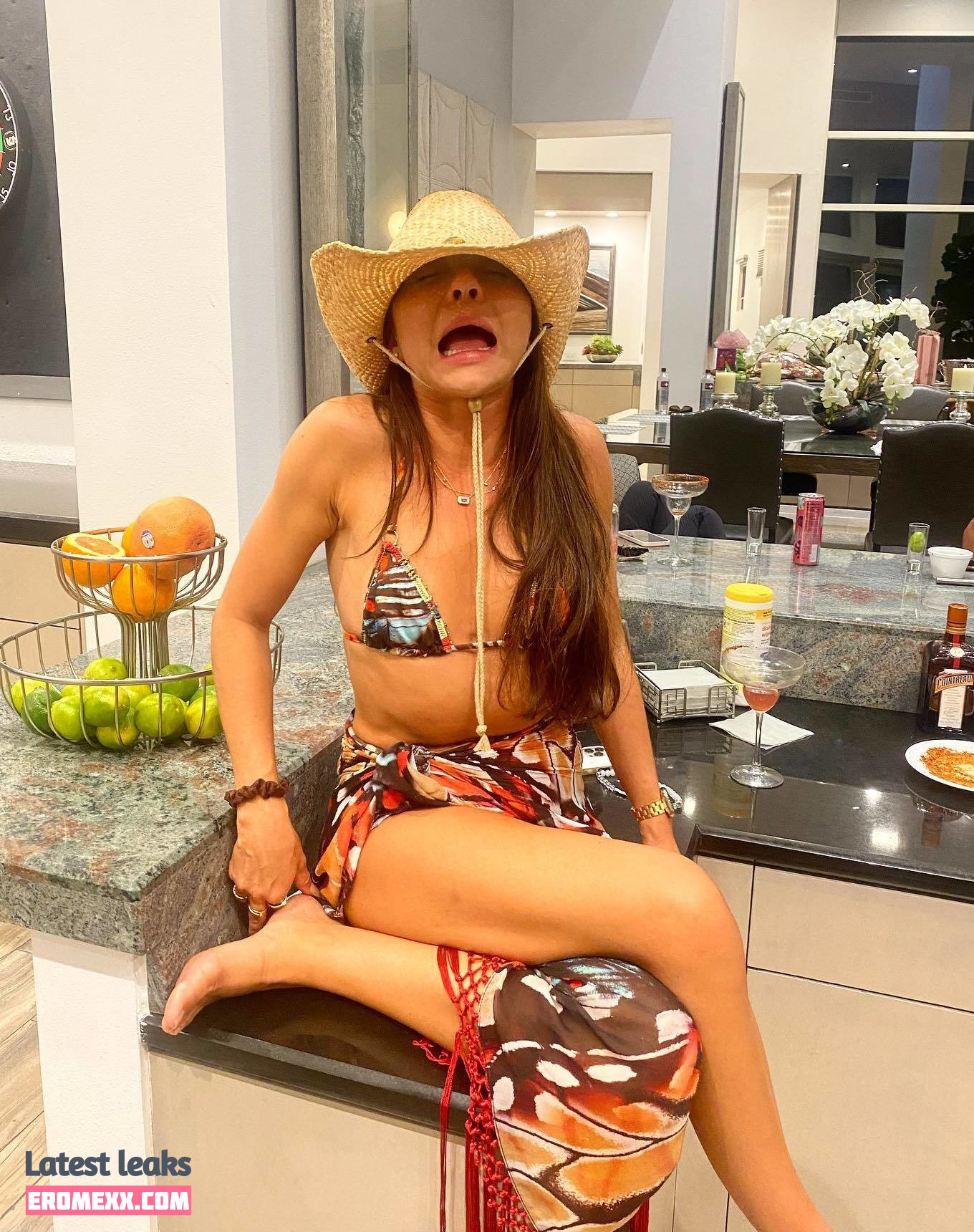 Latest Leaks Sarah Hyland Nude #1259 - Fapello