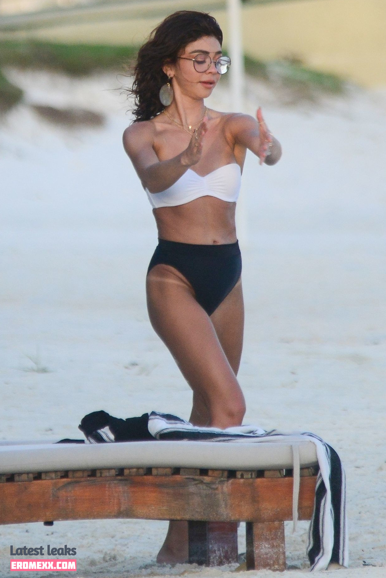 Latest Leaks Sarah Hyland Nude #809 - Fapello